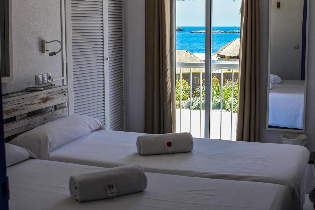 Hotel Outsite Ibiza Es Cana Esterno foto