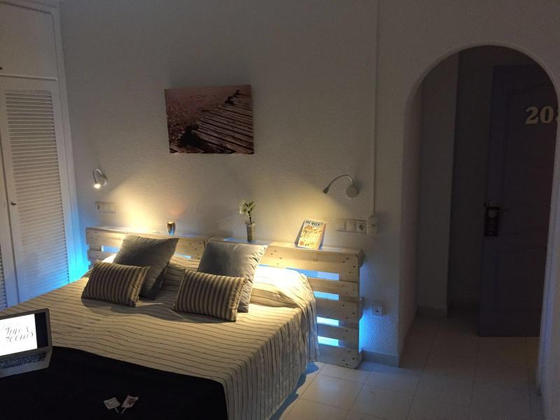 Hotel Outsite Ibiza Es Cana Esterno foto